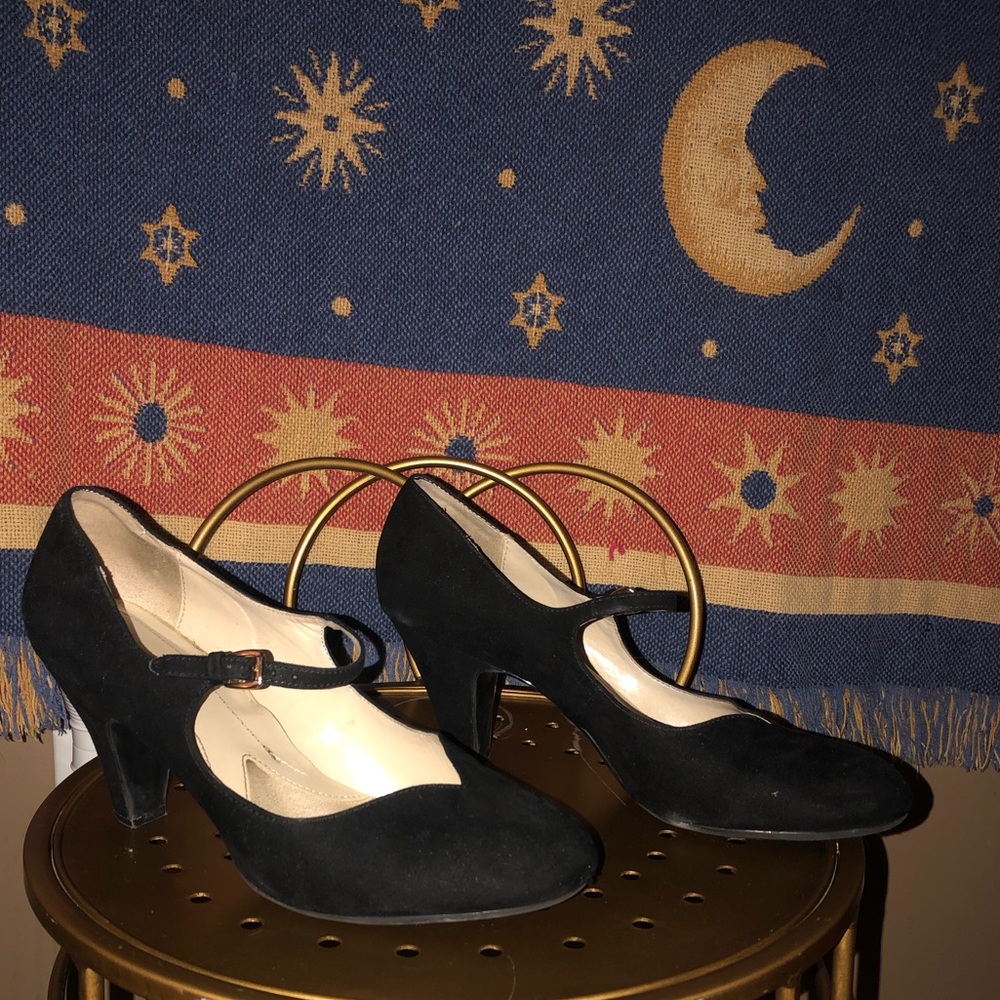 Black Sweetheart Strap Heels